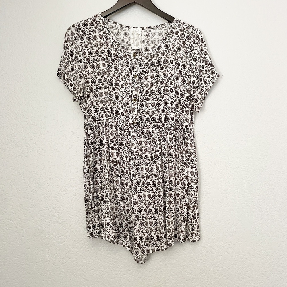 SADIE & SAGE Romper White Black Floral Small